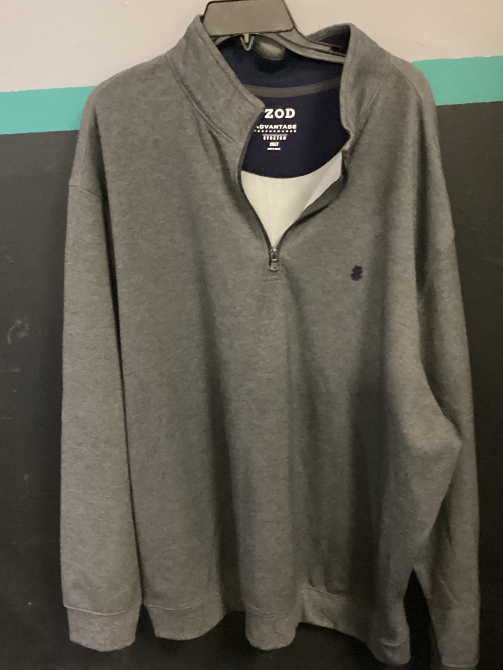 IZOD Men’s Gray Quarter-Zip Pullover Sweater
